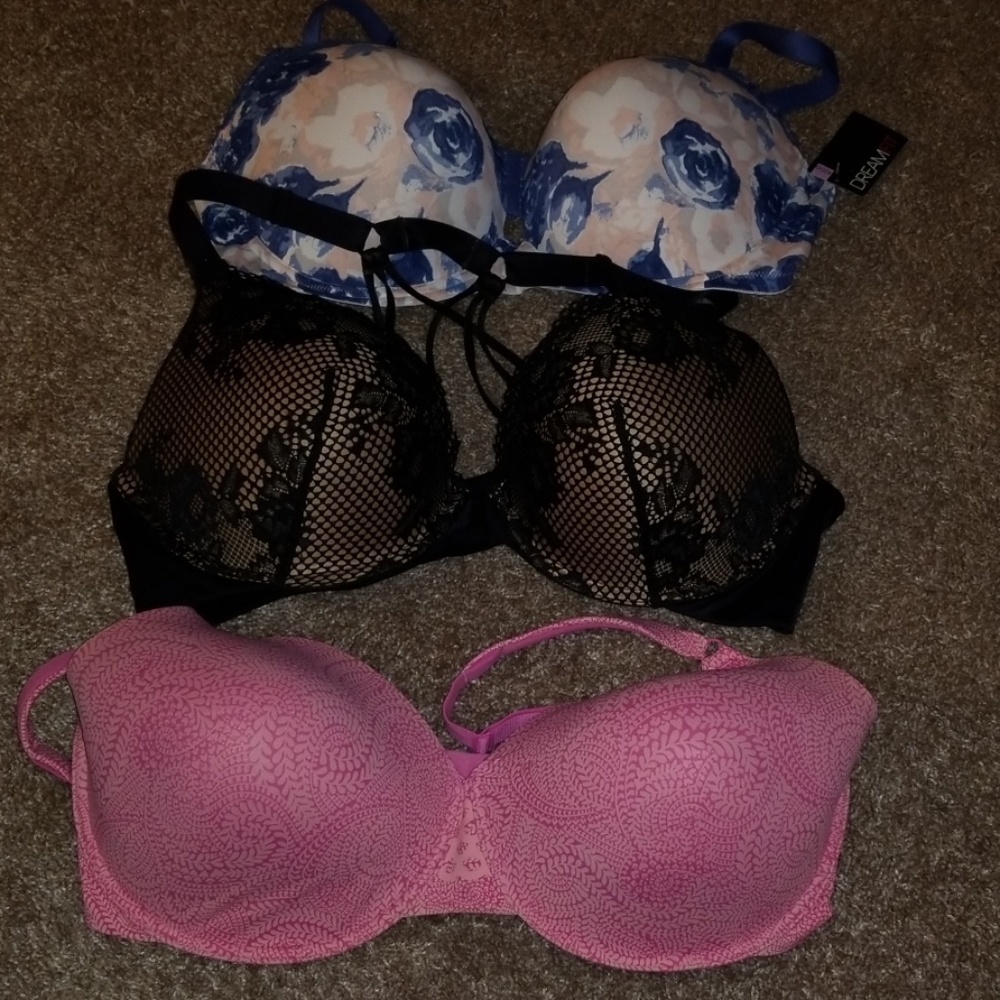 Bundle of 3 bras Hold for Carter513
